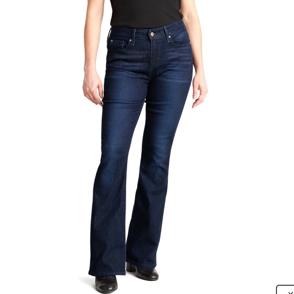 Levi Strauss Totally Shaping Bootcut Jean